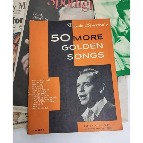 Frank Sinatra Memorabilia Lot: Magazines, Sheet, Newspaper Vintage Collectibles - Picture 5 of 7